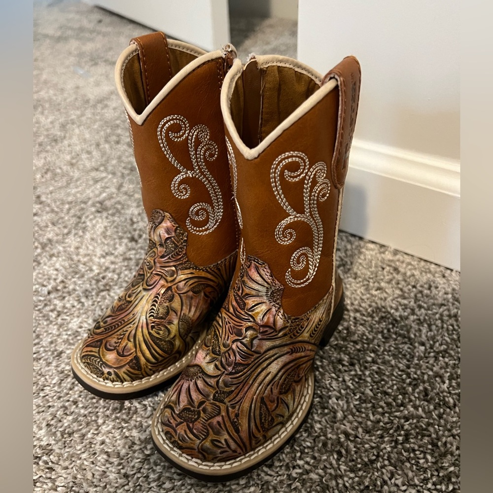 Toddler girl cowboots